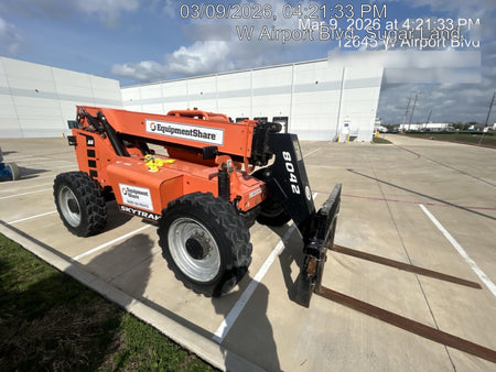 2022 SKYTRAK 8042