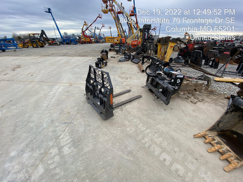 2022 PALADIN 48" Pallet Forks - Paladin