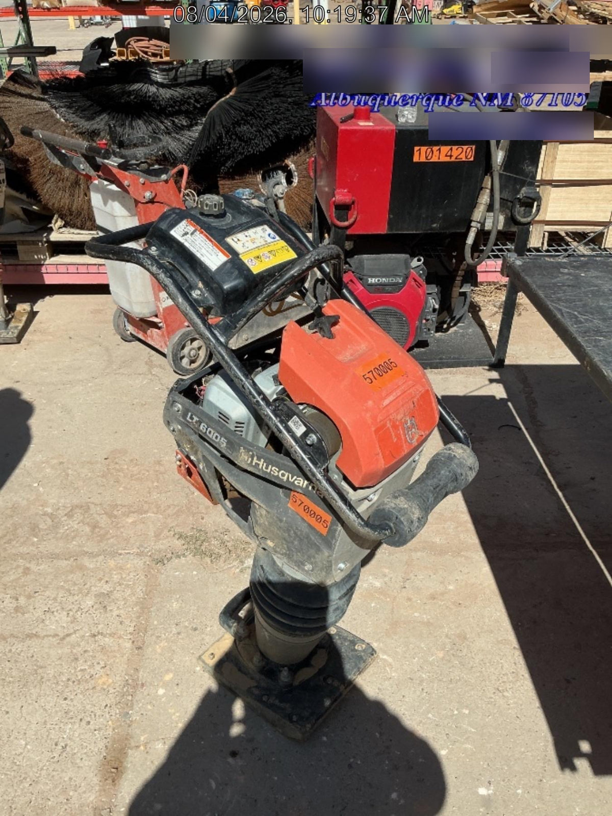 2025 HUSQVARNA LT6005