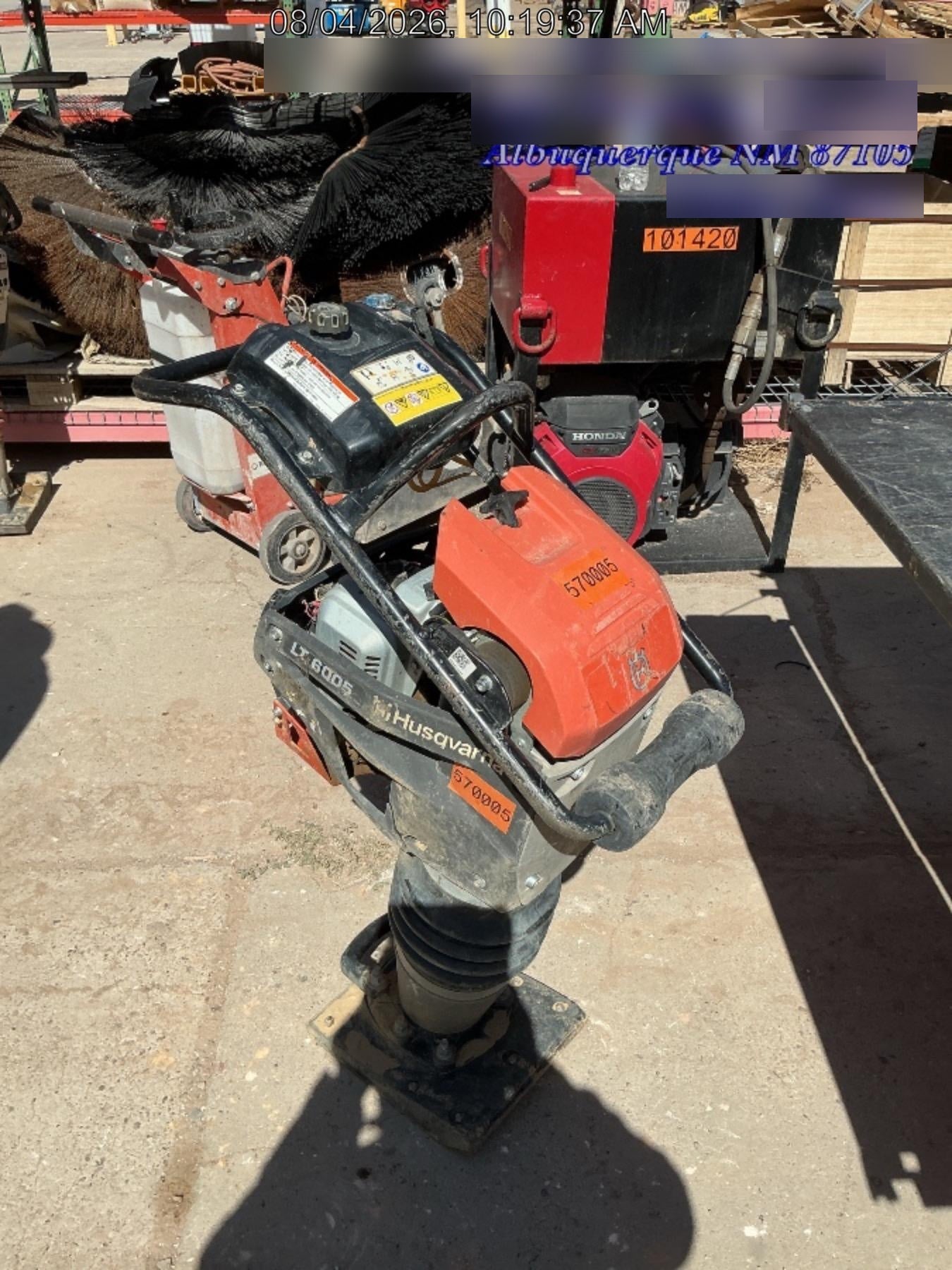 2025 HUSQVARNA LT6005