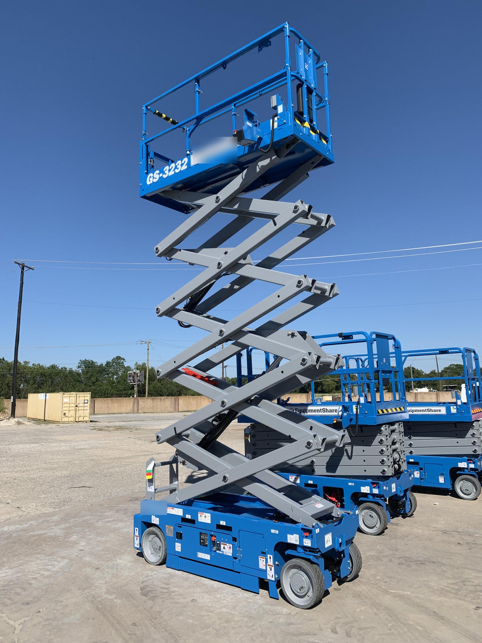 2022 GENIE GS-3232