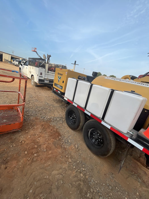 2023 Vac-Tron LP573XDT T4 Koehler Diesel Engine, 500 Gallon Debris Tank, x2 100 Gallon Water Tanks