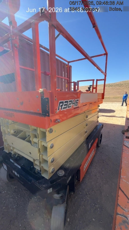 2021 JLG R3246