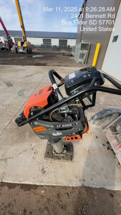 2024 HUSQVARNA LT5005