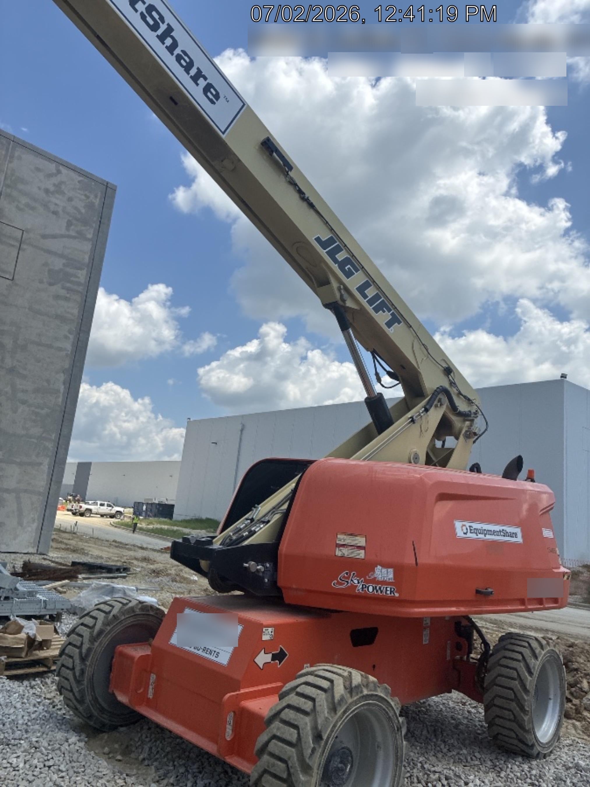 2021 JLG 660SJ
