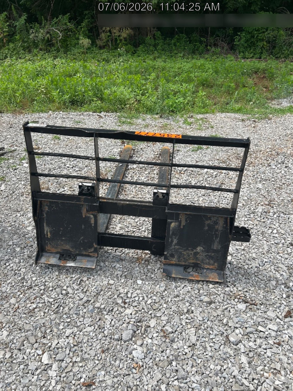 2022 PALADIN 48" Pallet Forks - Paladin
