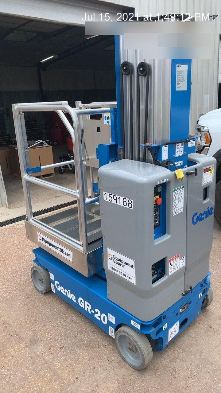 2021 GENIE GR-20