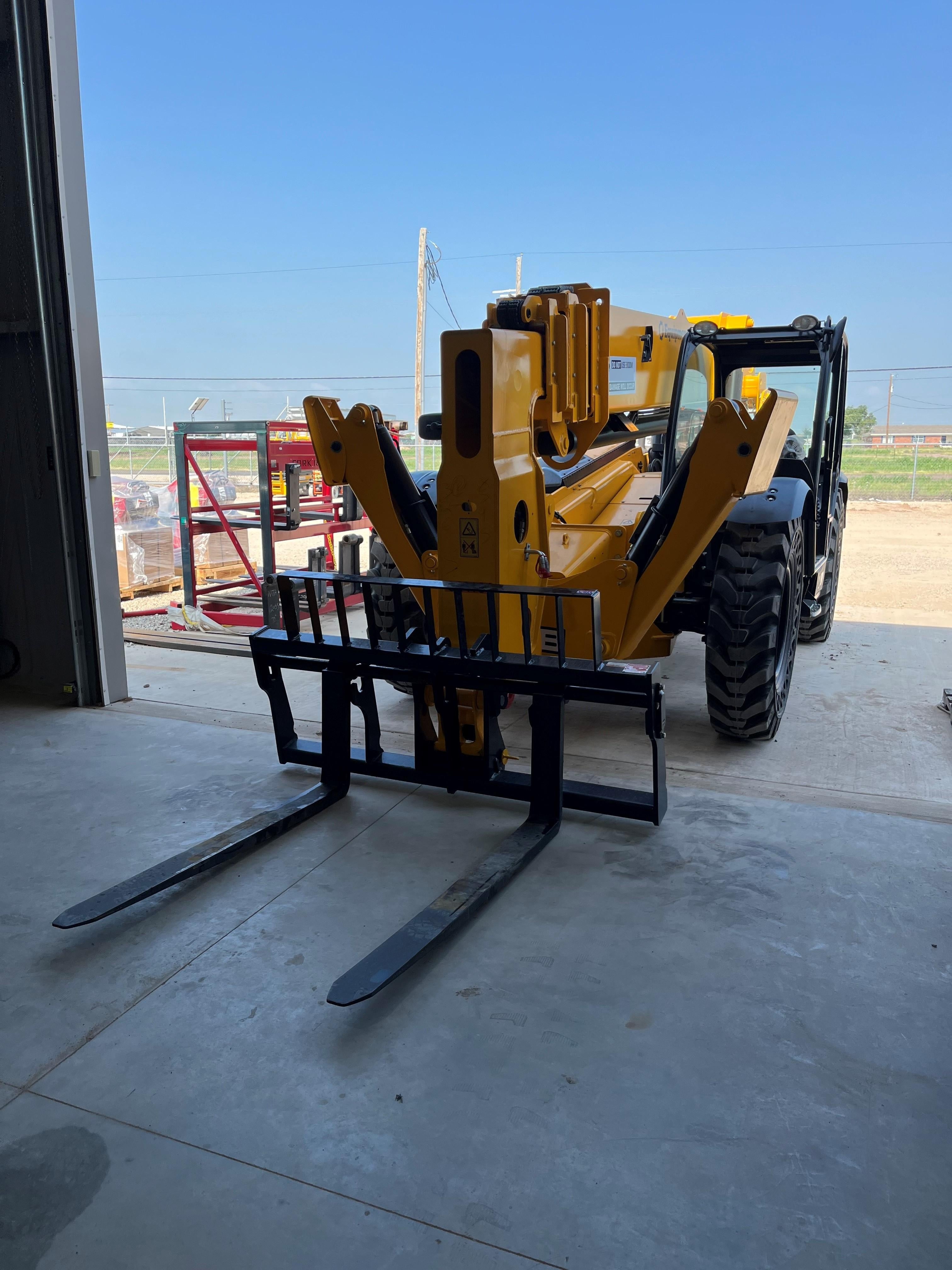 2023 JCB 510-56