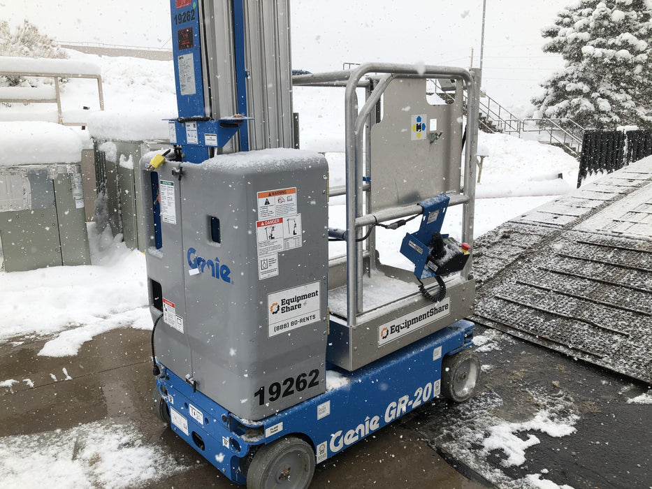 2018 GENIE GR-20