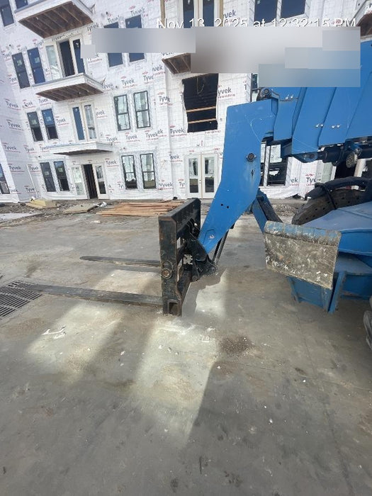 2019 Genie GTH-1056 Cab/Heat/AC, FF Tires, LED Work Lights, Beacon 60" QA Carriage, 60" Forks