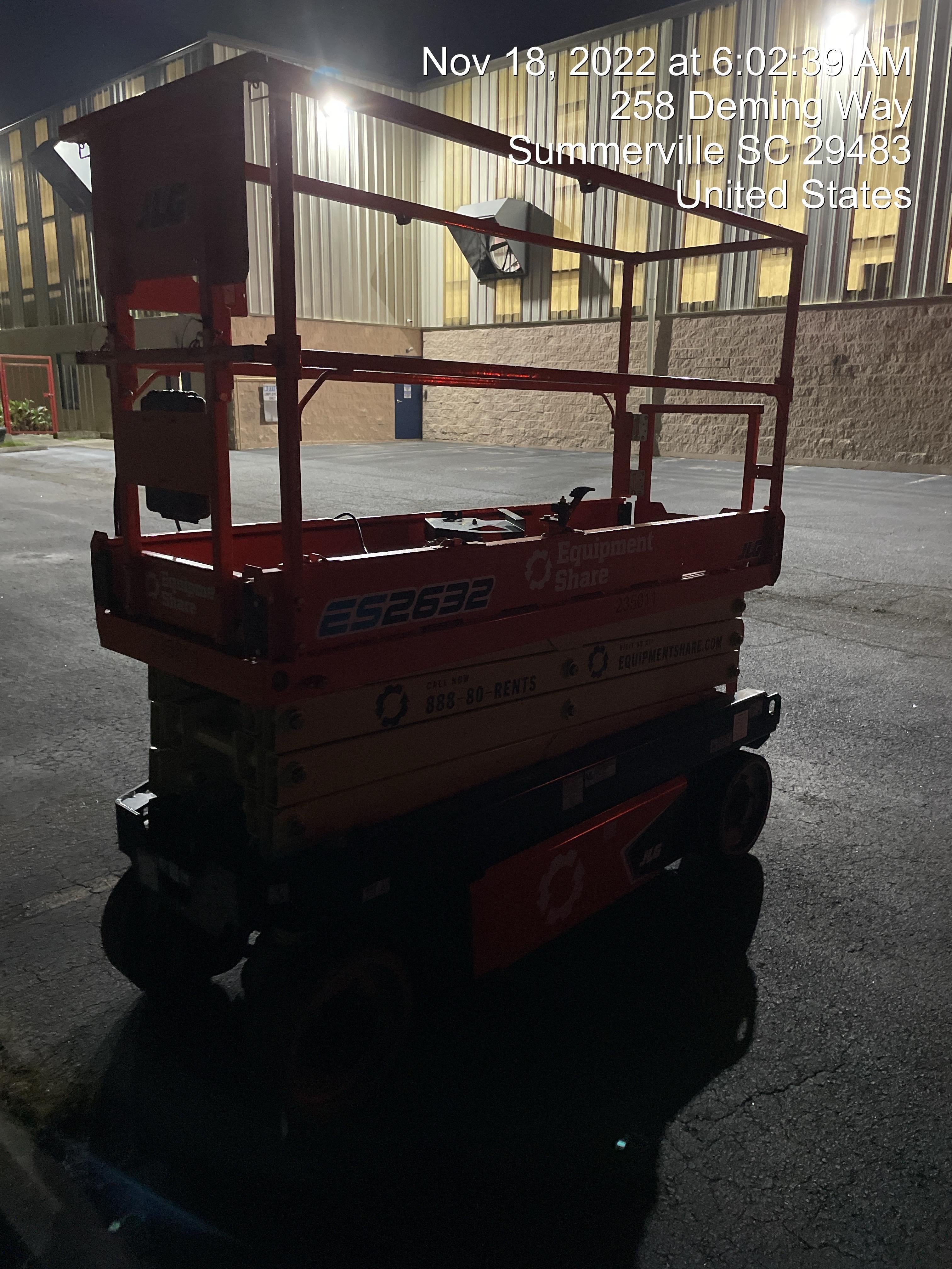 2022 JLG ES2632