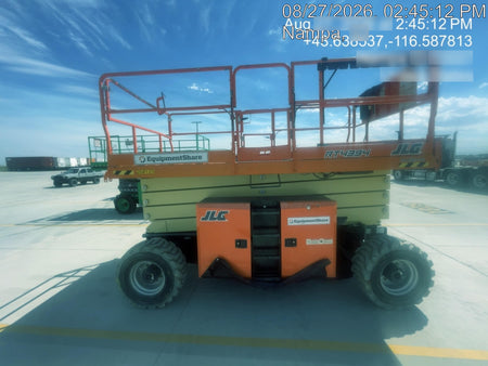 2022 JLG 4394RT