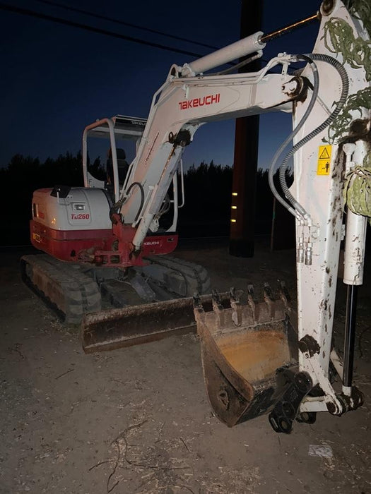 2019 Takeuchi TB260 Canopy, Standard Blade, Auxiliary hydraulics Manual QC, Hydraulic thumb, 12" ,18", 24" Bucket