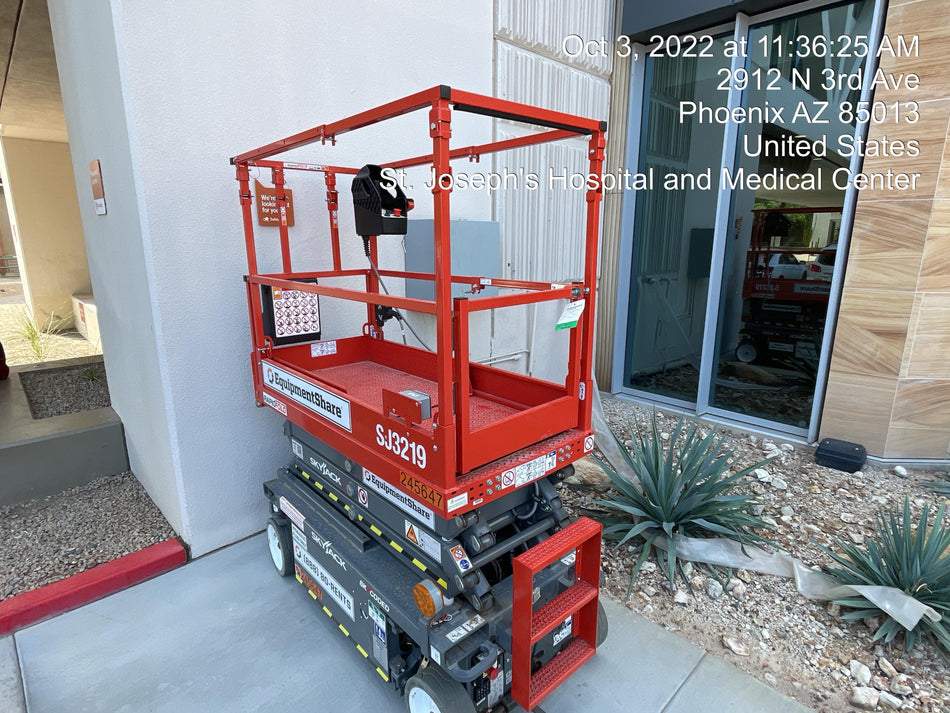 2022 SKYJACK SJ3219