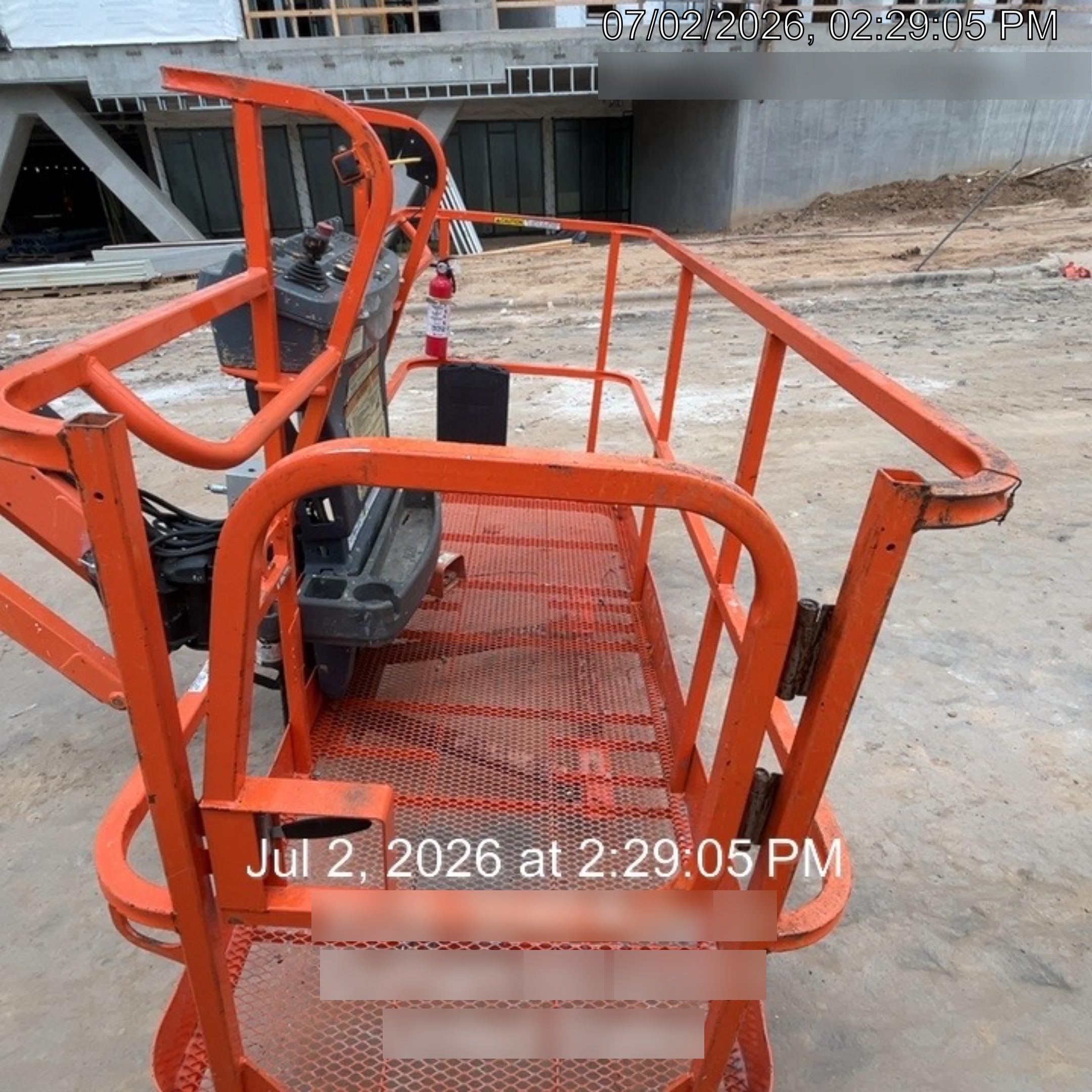 2020 JLG 860SJ