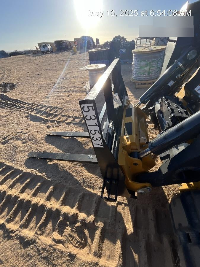 2025 ARROW MATERIAL HANDLING F5100CB