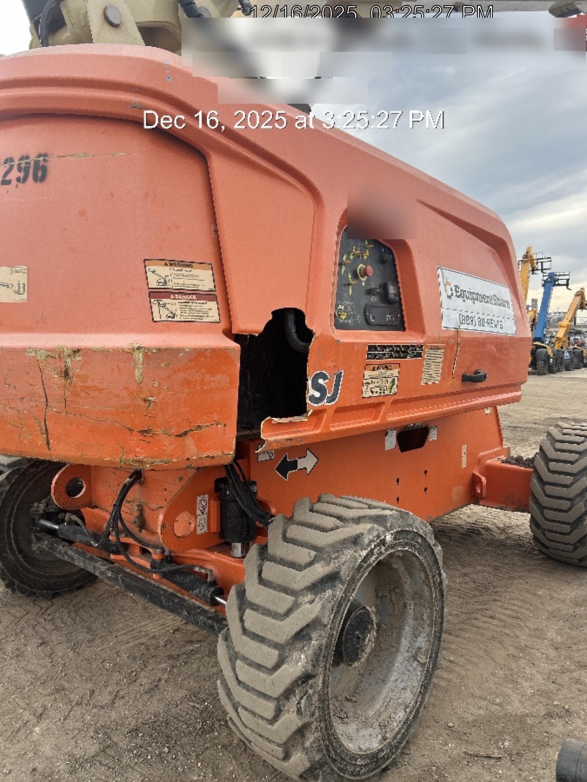 2019 JLG 660SJ