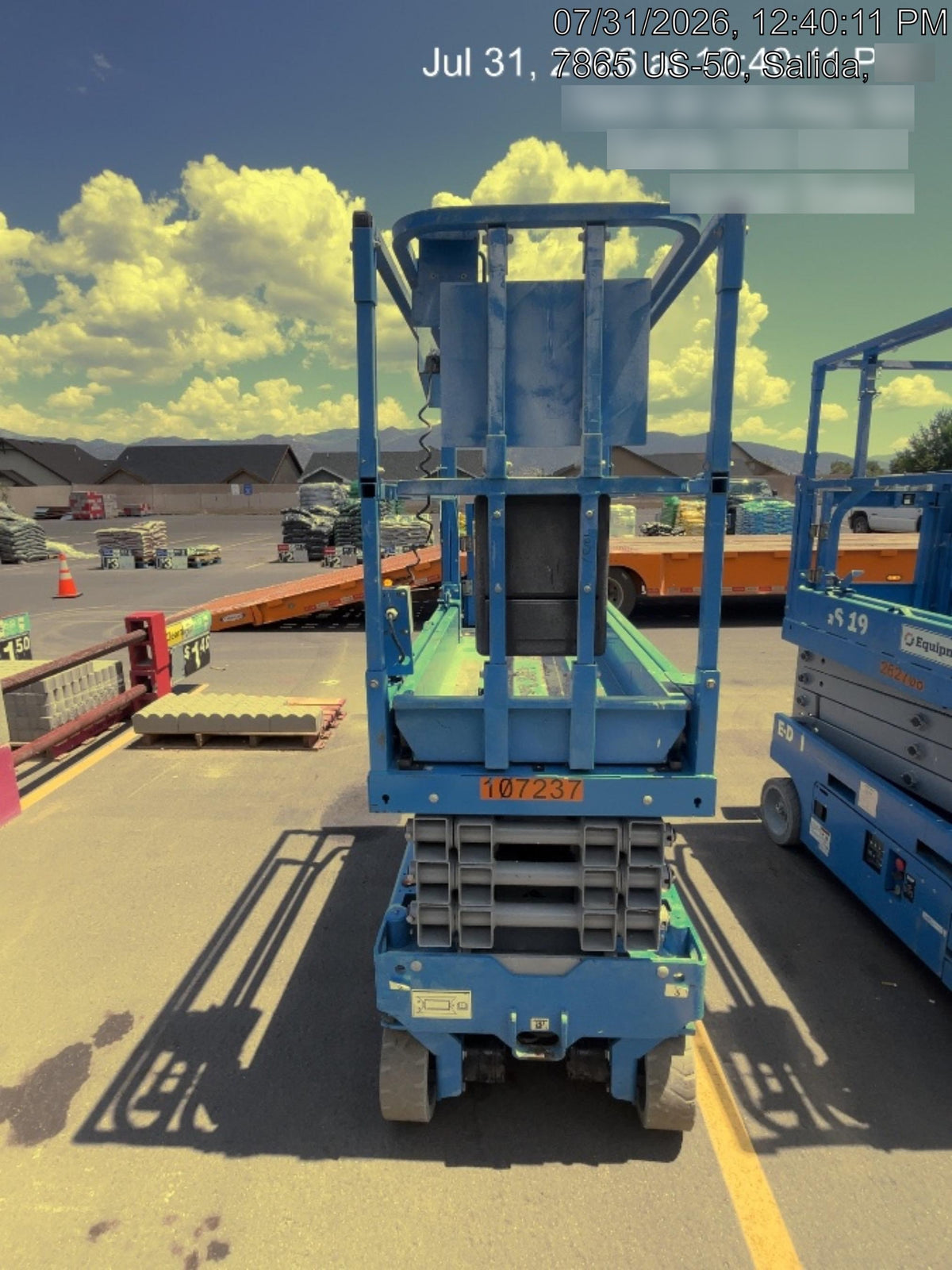 2020 Genie GS-1930 Solid Non Marking Tires, Beacon, Folding rails with half height swing gate, 800W Inverter