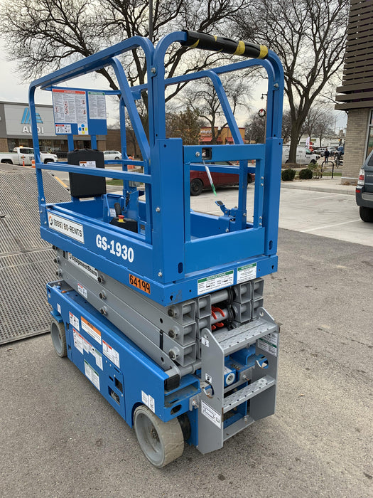 2020 Genie GS-1930 Solid Non Marking Tires, Beacon, Folding rails with half height swing gate