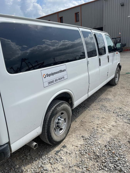2023 CHEVROLET Express Van - Rental