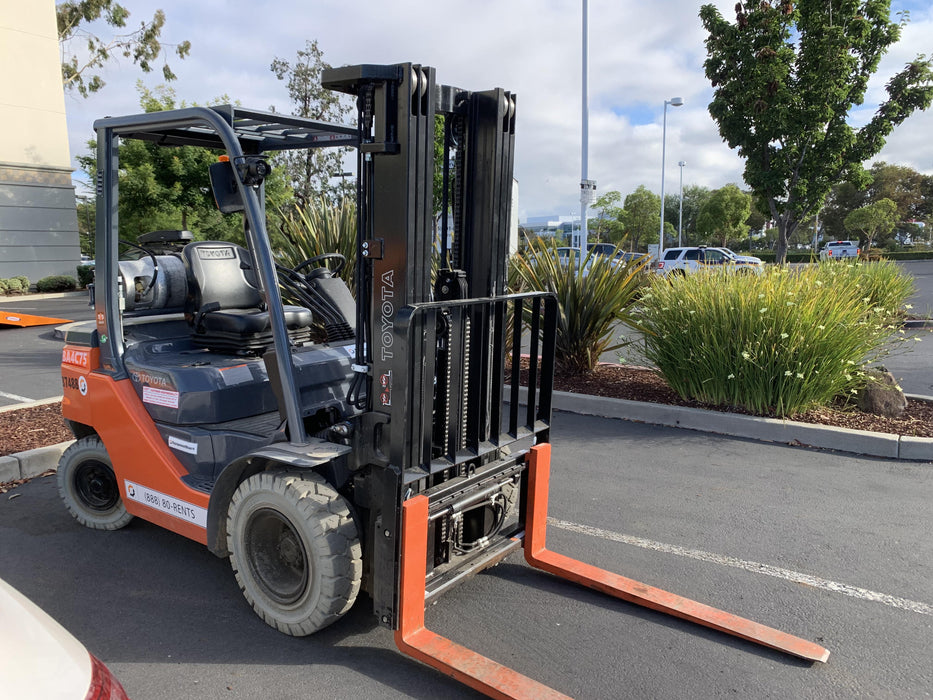 2022 TOYOTA 50-8FGU25