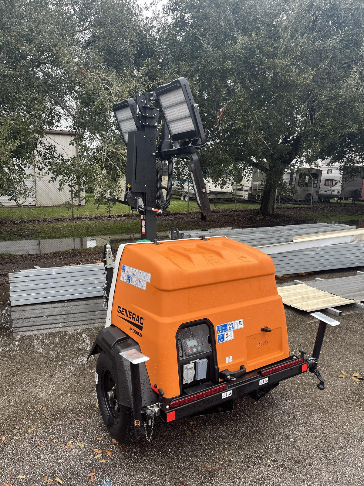 2025 Generac MLT6SMDS Diesel, Mitsubishi / Final Tier 4 Engine, 10.5 HP @ 1800 RPM, (4) 320W G4 LED's, Brushless Excitation, Capacitor Regulated, Vertical Mast, Manual Winch, 5kW Export Power, Power Zone Auto Light Controller