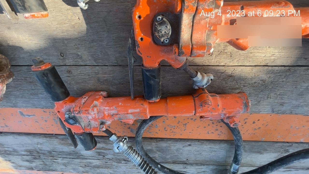 2023 MICHIGAN PNEUMATIC ES-TPB30-1-TRACKER
