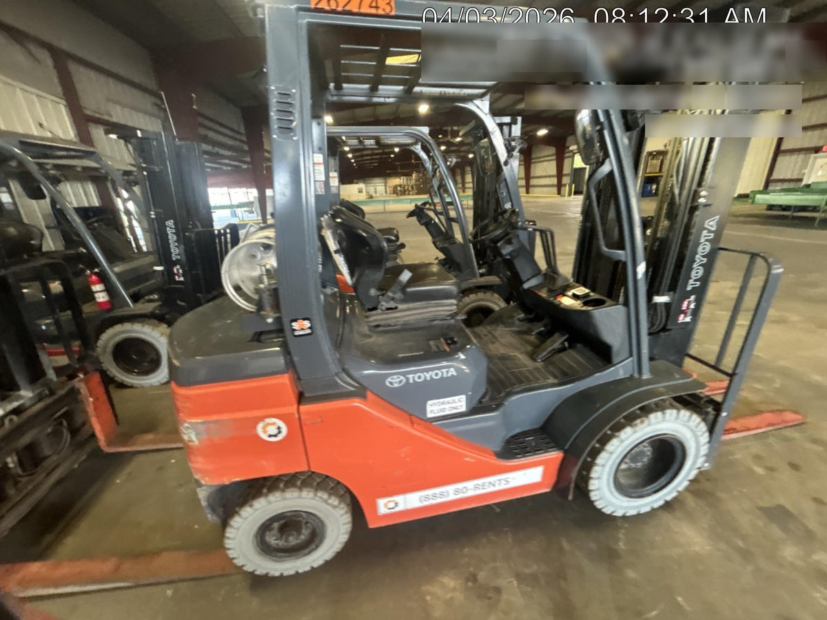 2022 TOYOTA 50-8FGU25