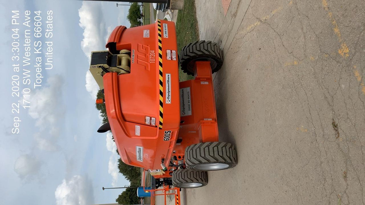 2020 JLG 600S