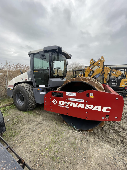 2022 DYNAPAC CA2500D