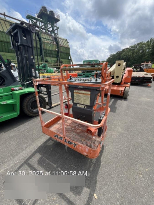 2019 JLG E400AJPN