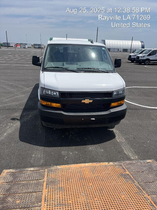 2025 CHEVROLET Express Van - Rental