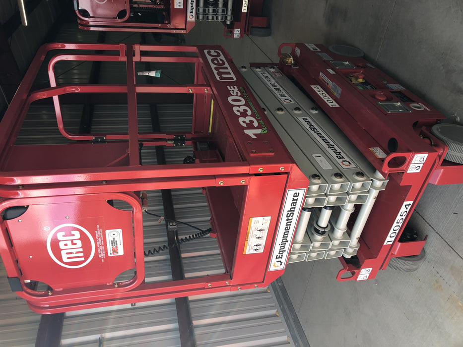 2020 MEC 1330SE Solid NM Tires, Steel Swing out Doors, LCS, Beacon, 900W Invertor