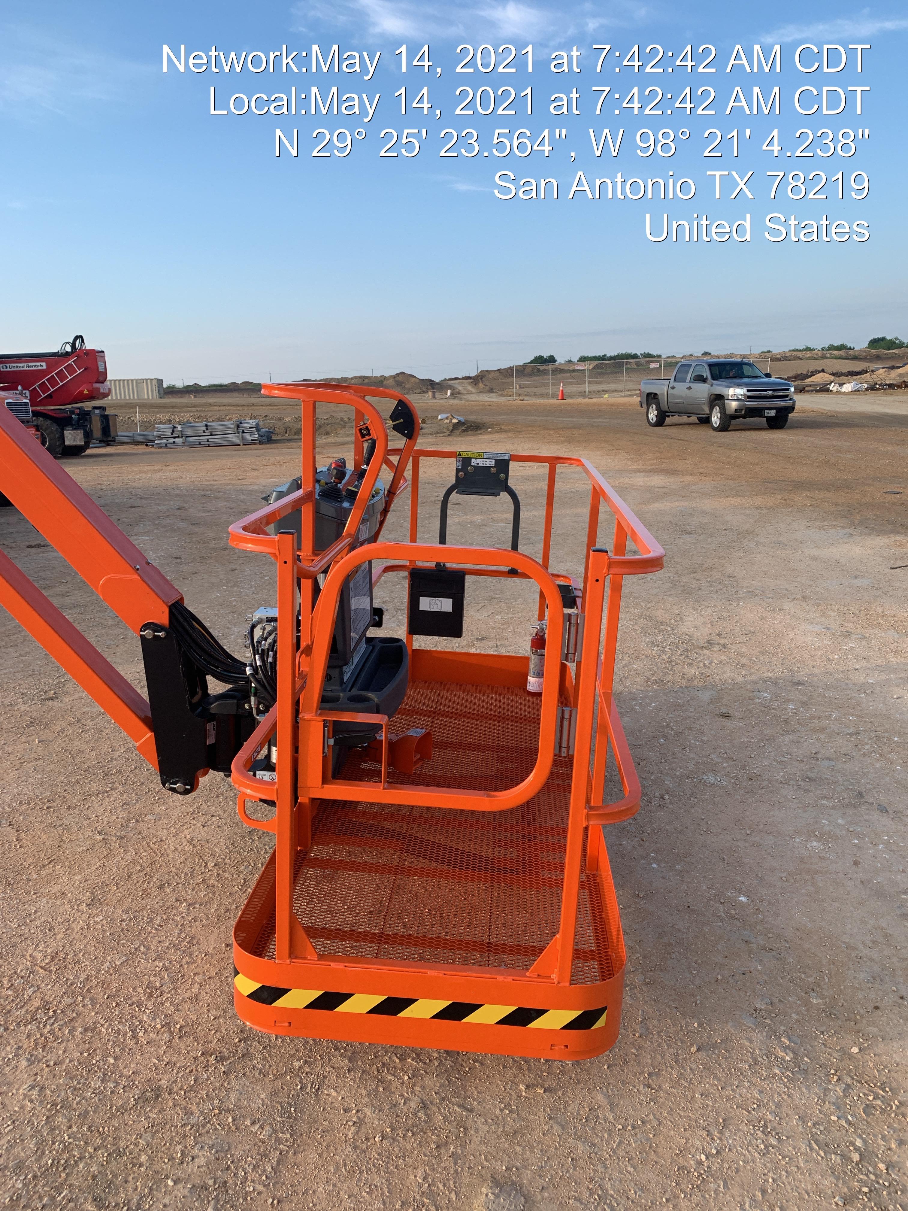 2021 JLG 1350SJP