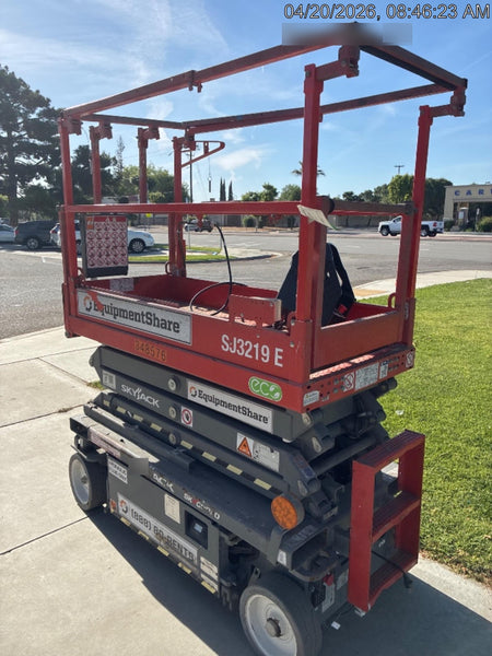 2023 SKYJACK SJ3219