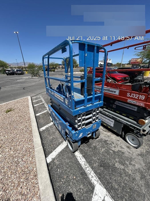 2019 Genie GS-1930 Fixed rails with chain Entry