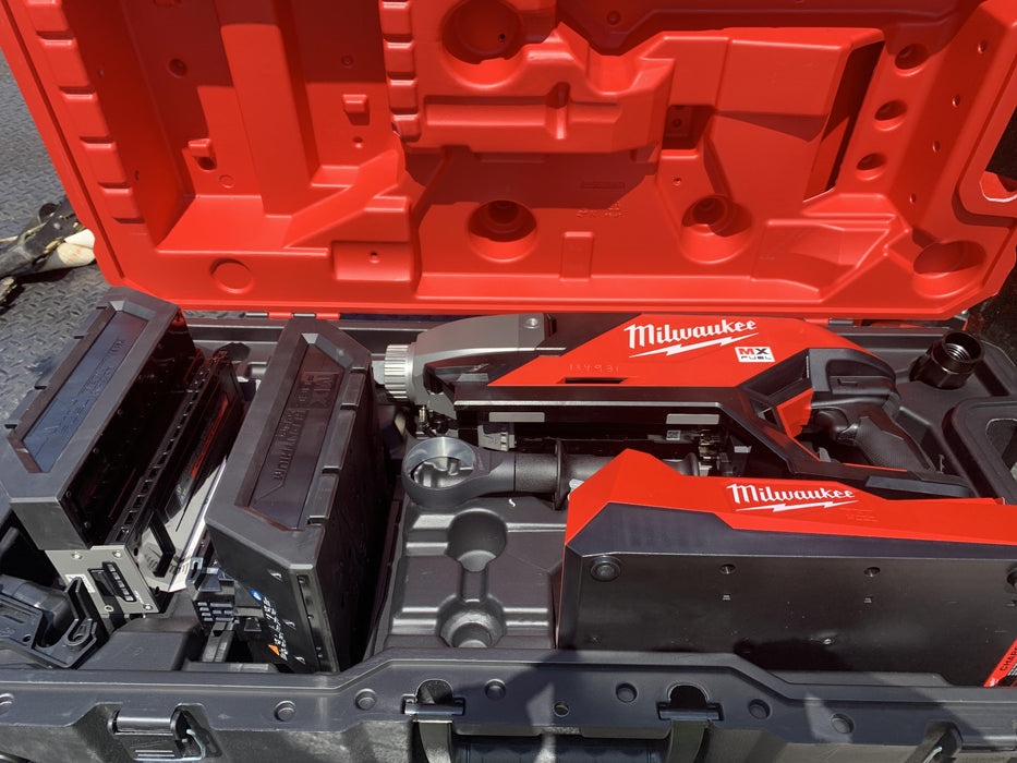 2021 MILWAUKEE MXF301-2CXS