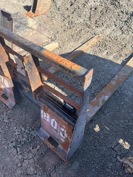 2022 ARROW MATERIAL HANDLING FS5100CB - 72"