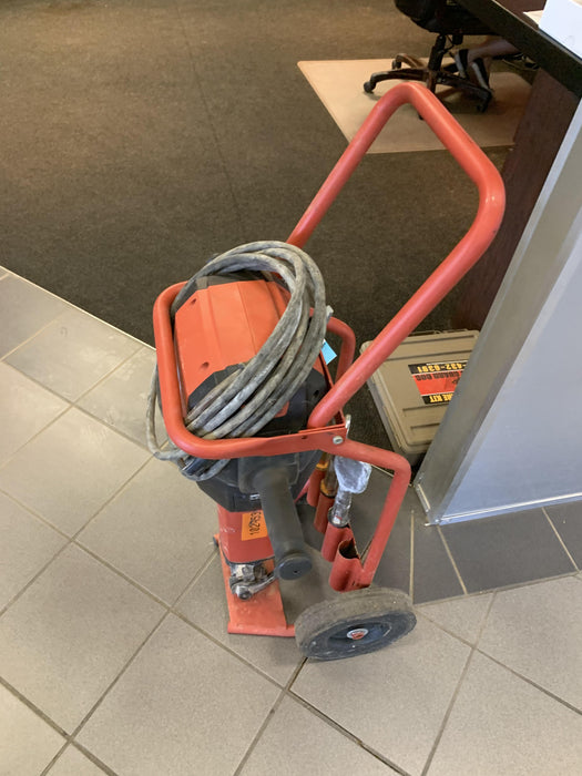 2020 HILTI TE 3000-AVR