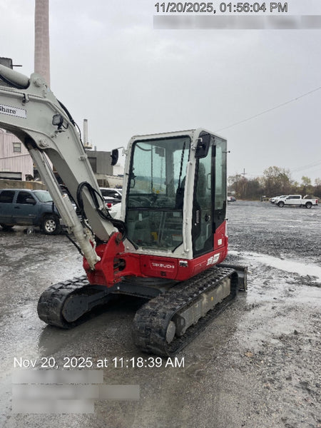 2023 TAKEUCHI TB250-2CR
