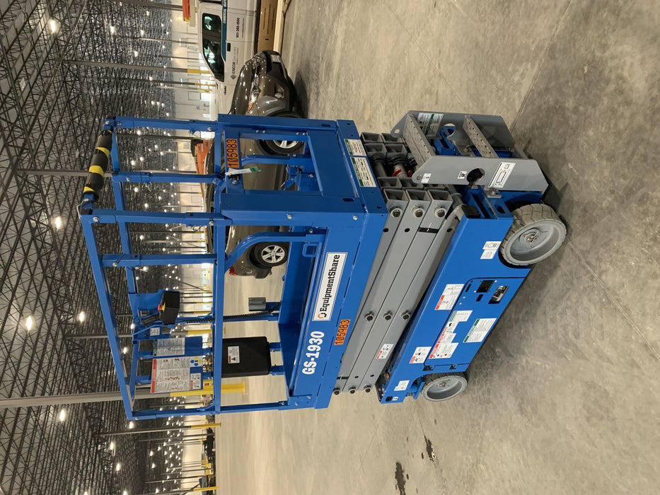 2020 Genie GS-1930 Solid Non Marking Tires, Beacon, Folding rails with half height swing gate