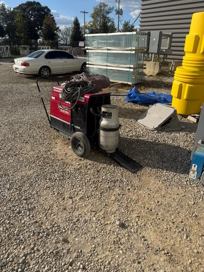 2021 Lincoln Electric Ranger 305 LPG K3430-1, Ranger 305 LPG, Undercarriage, Tank Holder & Strap, 10kw AC Gen, 25hp Kohler LPG Eng