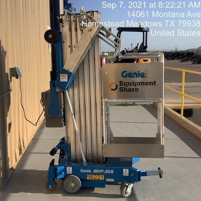 2020 GENIE AWP-30S
