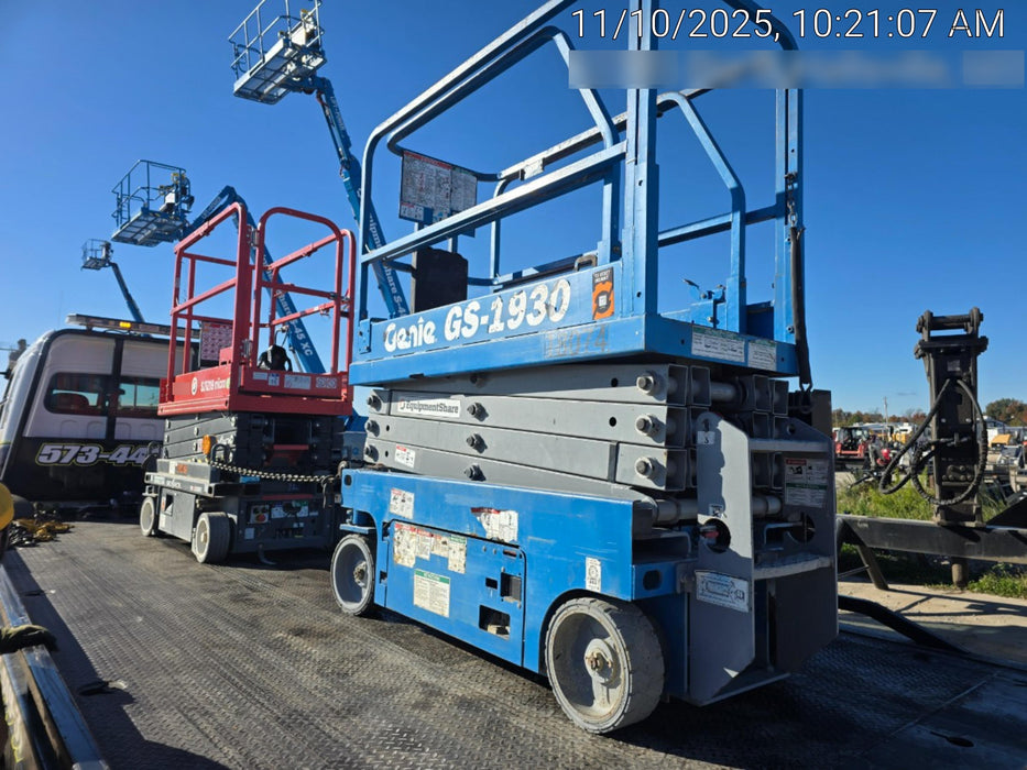 2018 Genie GS-1930 Genie GS-1930 w/Fixed Rail, Chain Entry