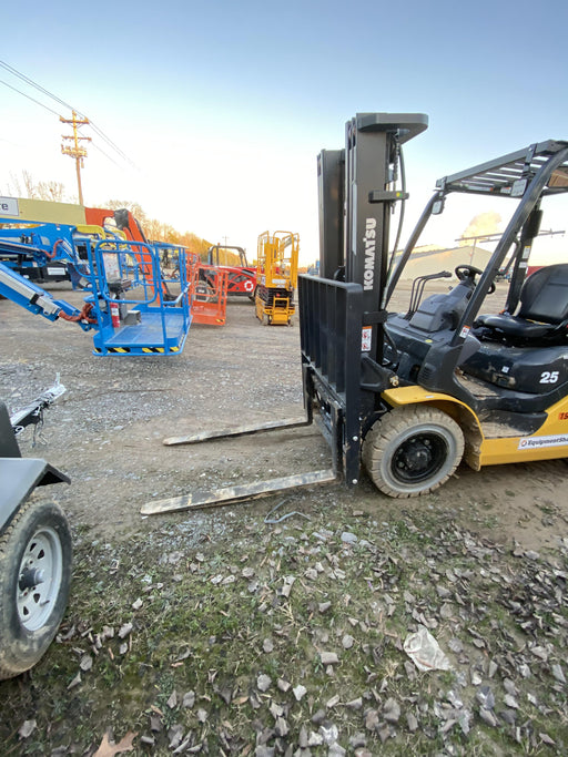 2021 KOMATSU FG25T-16