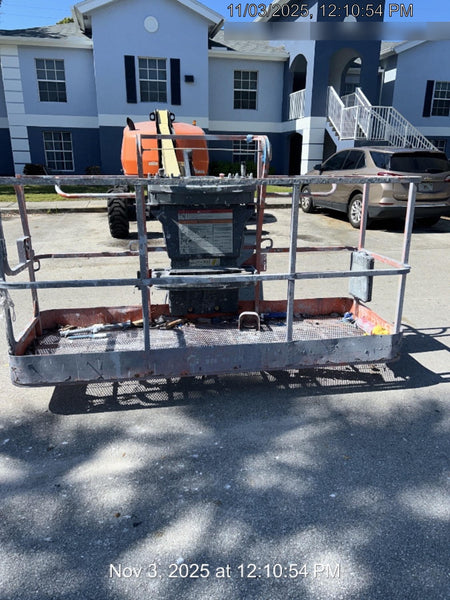 2023 JLG 460SJ