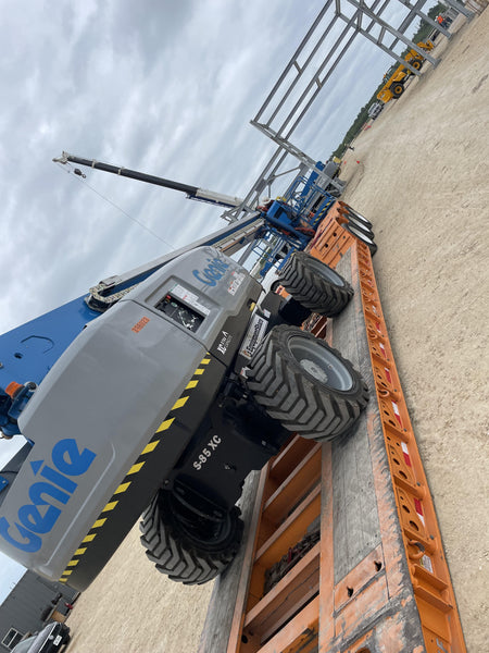 2024 GENIE S-85 XC