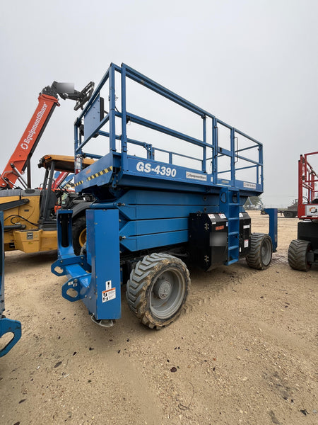 2023 GENIE GS-4390 RT