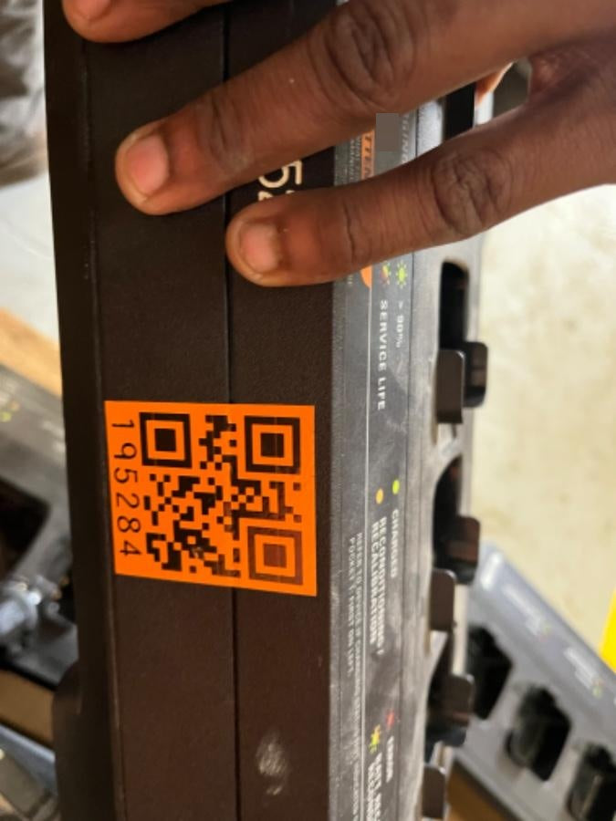 2021 MOTOROLA PMPN4284