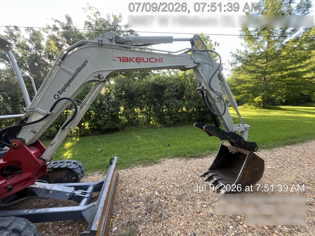 2025 TAKEUCHI TB235-2R